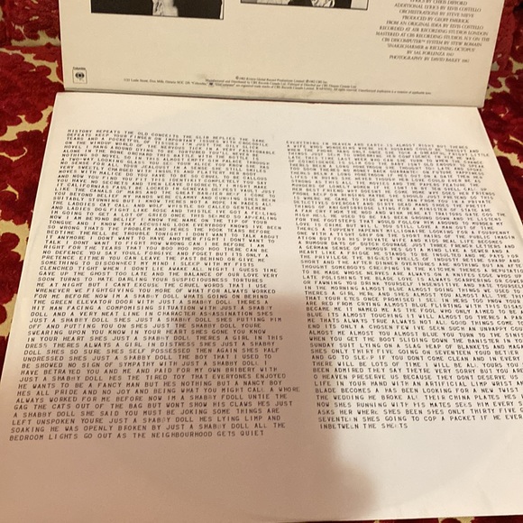 Elvis Costello and the Attractions Idmepderoloaml  album on Vinyl. - Picture 3 of 6